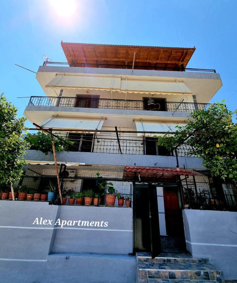 Alex Apartments Sarandë Esterno foto