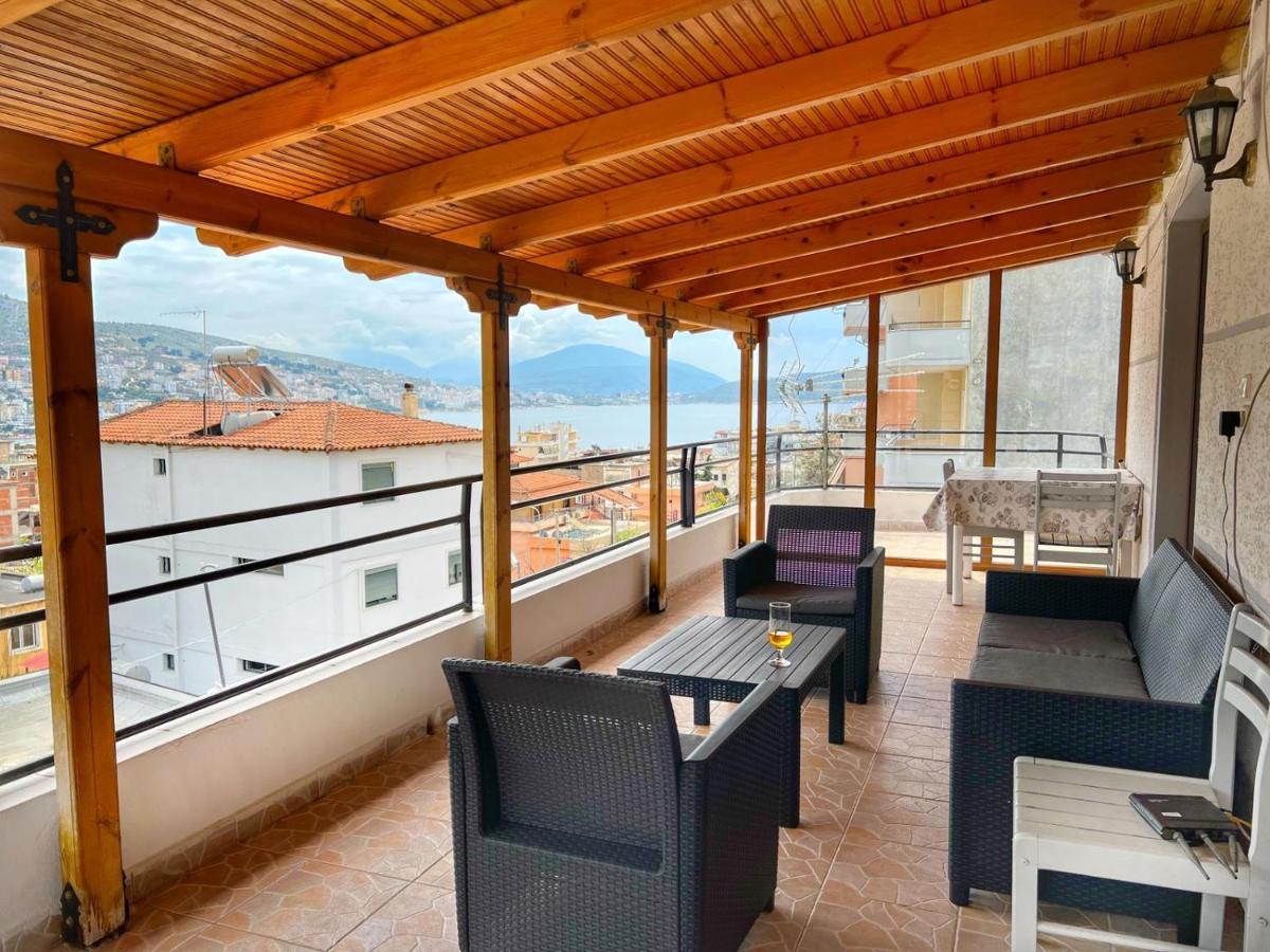 Alex Apartments Sarandë Esterno foto