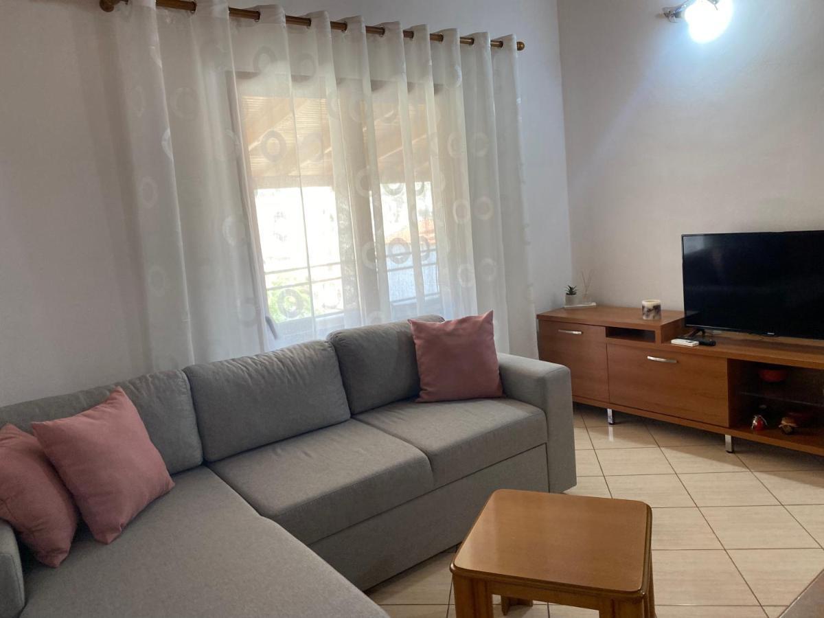 Alex Apartments Sarandë Esterno foto