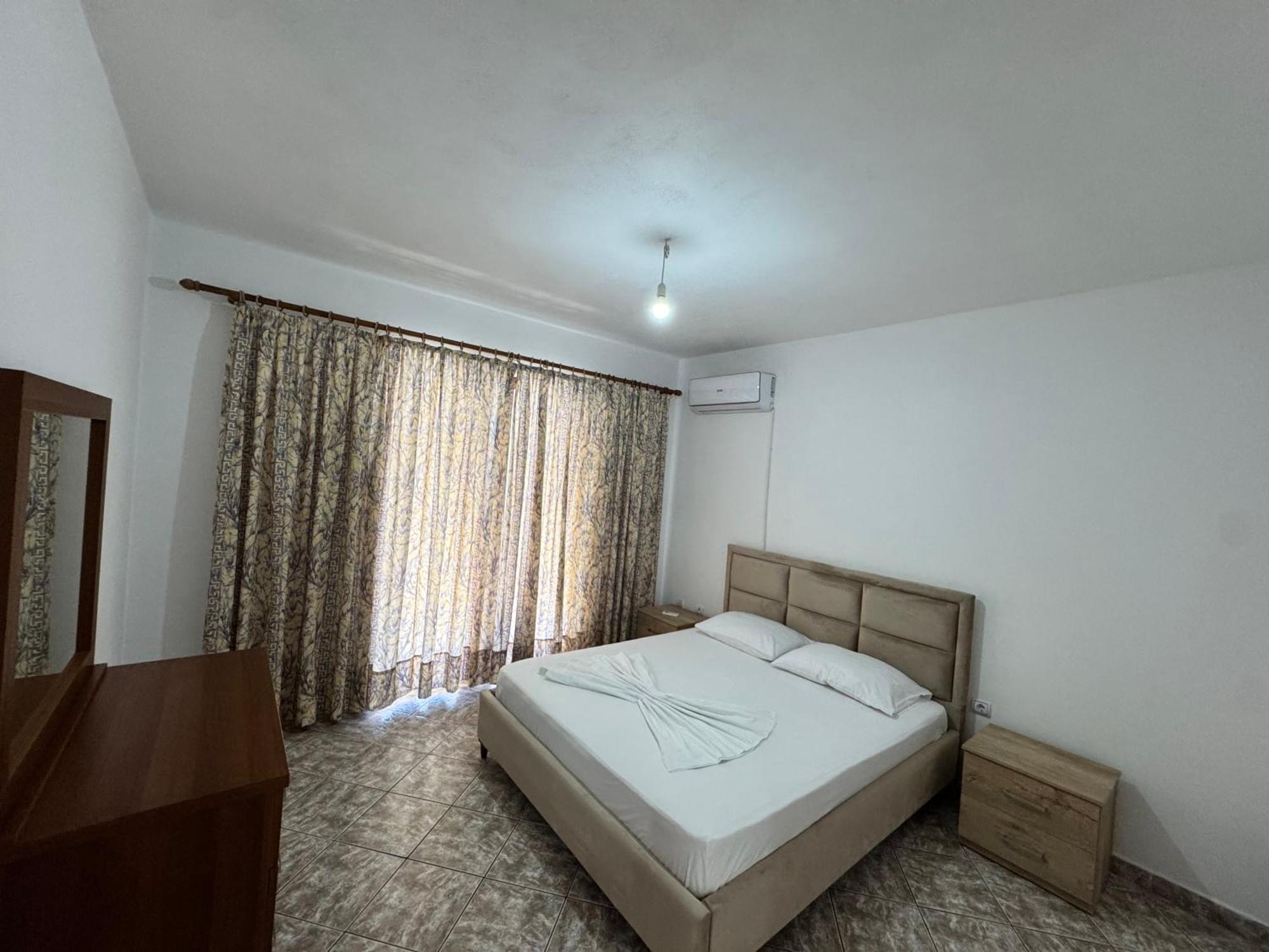 Alex Apartments Sarandë Esterno foto