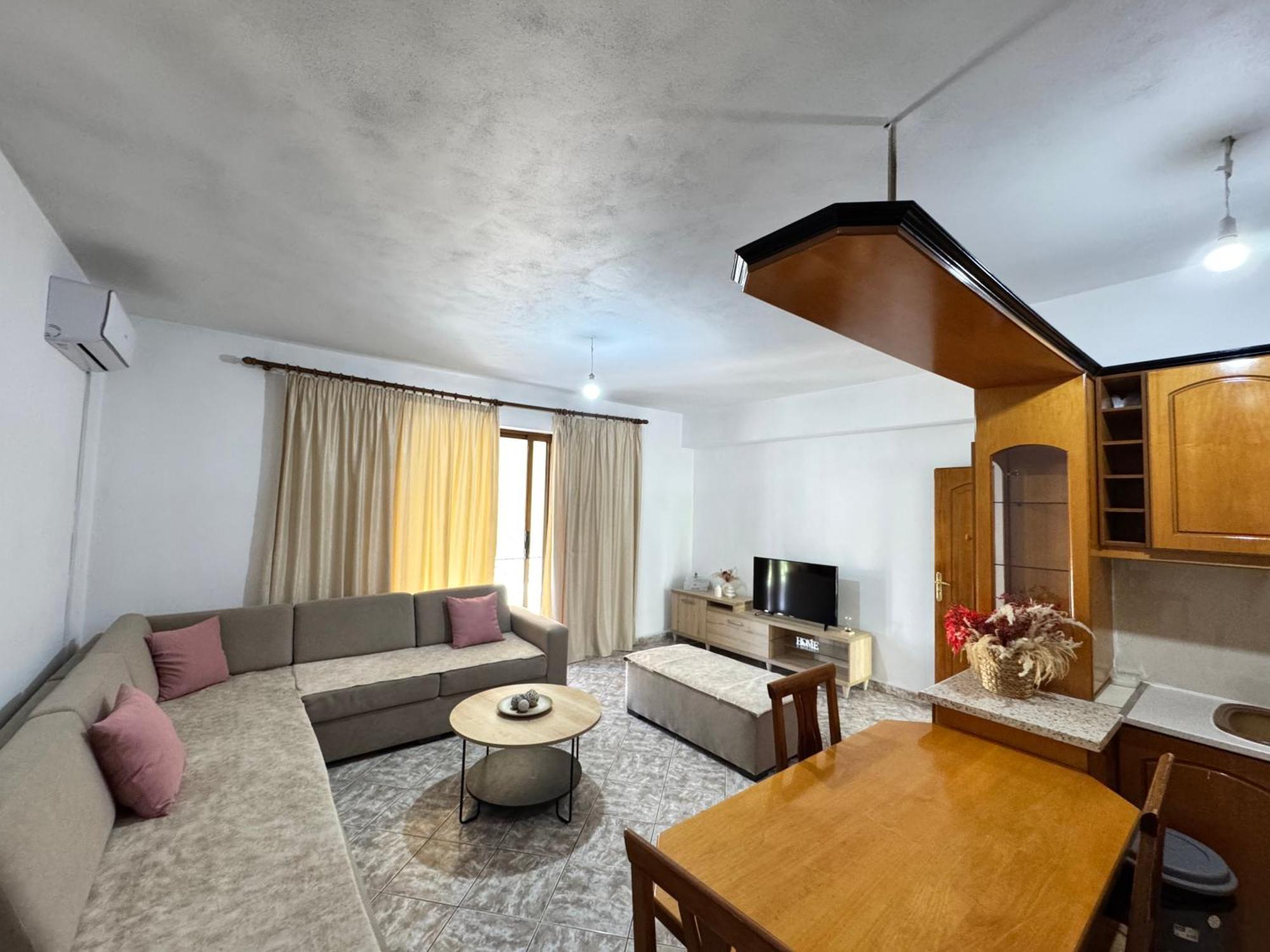 Alex Apartments Sarandë Esterno foto